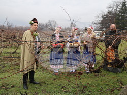 Село Брестник - Ритуал по зарязване на лозята