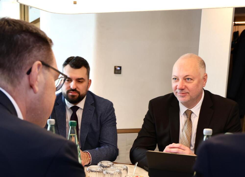 PM Zhelyazkov, Management of Schwarz Group Discuss Possibilities for Joint Projects