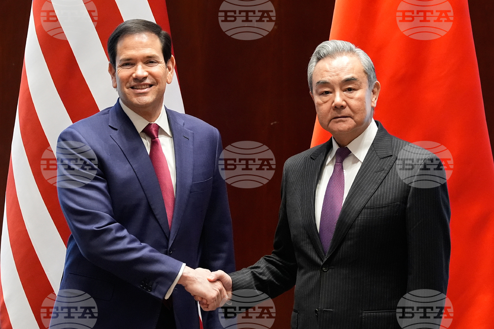 Държавният секретар на САЩ се срещна в Мюнхен с китайския външен министър 