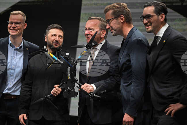 Германски производител на дронове разширява сътрудничеството си с Украйна 