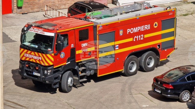 Жена загина, а мъж е ранен след възпламеняване на електрически автомобил в Букурещ