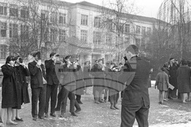 Слънчево затъмнение в България на 15 февруари 1961 година