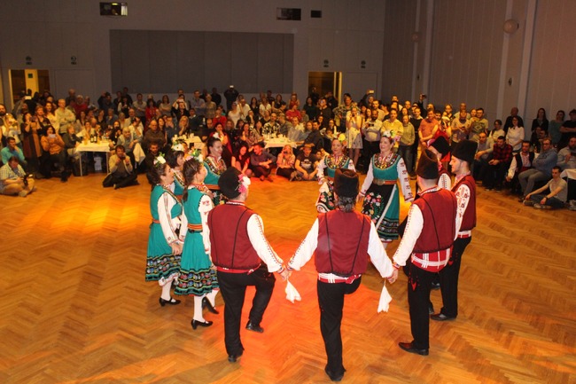 Празникът Трифон Зарезан ще бъде отбелязан днес в Прага, Чехия, с балканска танцова вечер