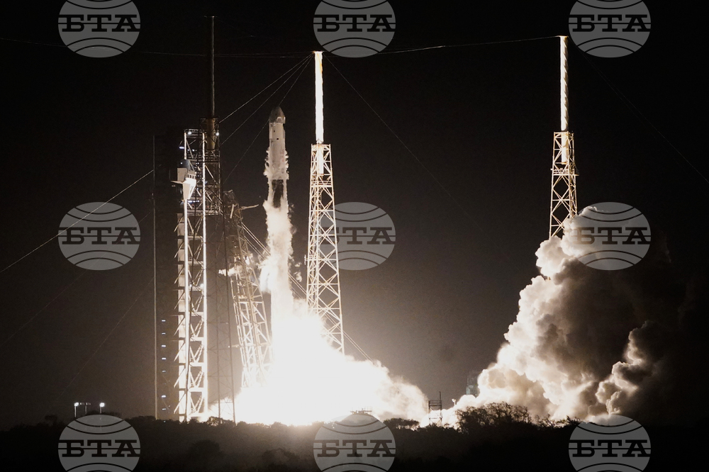 APTOPIX SpaceX Crew Launch