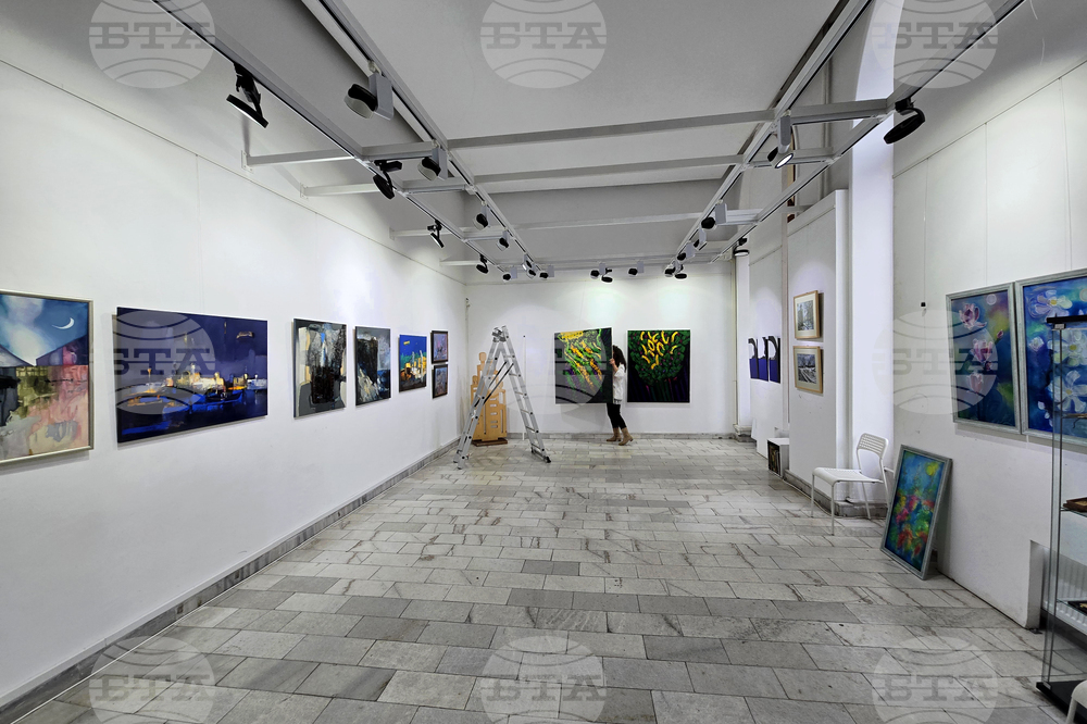 Сливен - галерия „Май“ - обща изложба на СБХ-Сливен