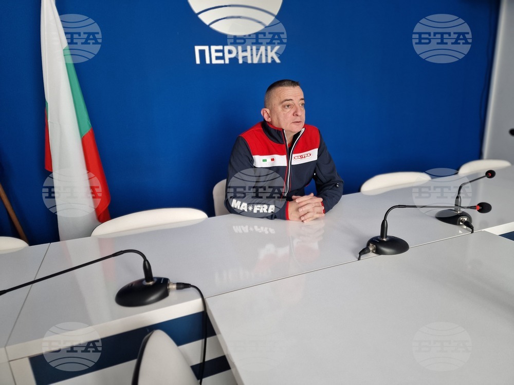 Автомобилен ретро клуб „Авангард“ в Перник навърши 10 години от създаването си