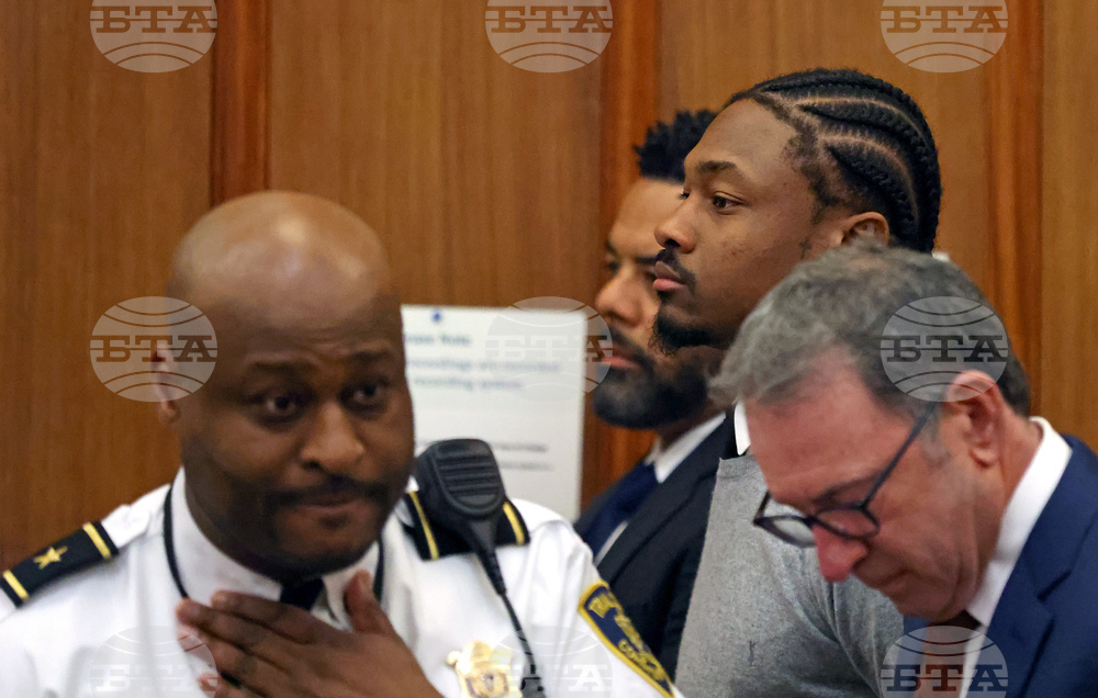 Patriots Diggs Strangulation Football