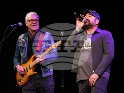 Арт център „Сити Марк" - Стефан Вълдобрев и „Обичайните заподозрени" - концерт