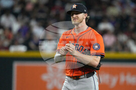 Astros Hader Baseball