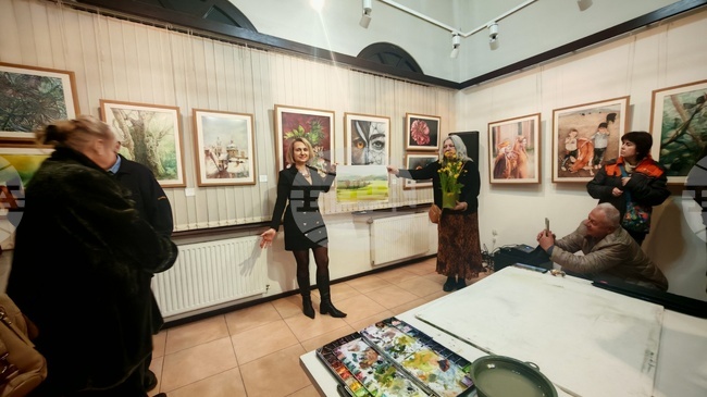 Международното триенале „Духът на акварела“ представя в Севлиево близо 300 творби 