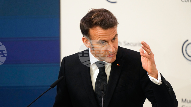 Ще си имаме работа с една агресивна Русия и след края на войната в Украйна, заяви Макрон; отхвърли твърденията, че Европа е в упадък 