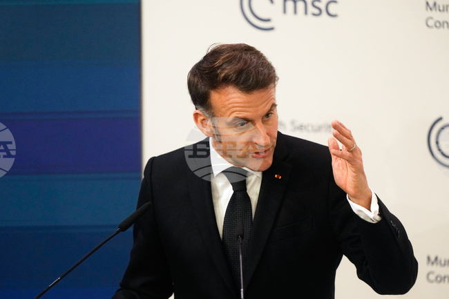 Ще си имаме работа с една агресивна Русия и след края на войната в Украйна, заяви Макрон; отхвърли твърденията, че Европа е в упадък 