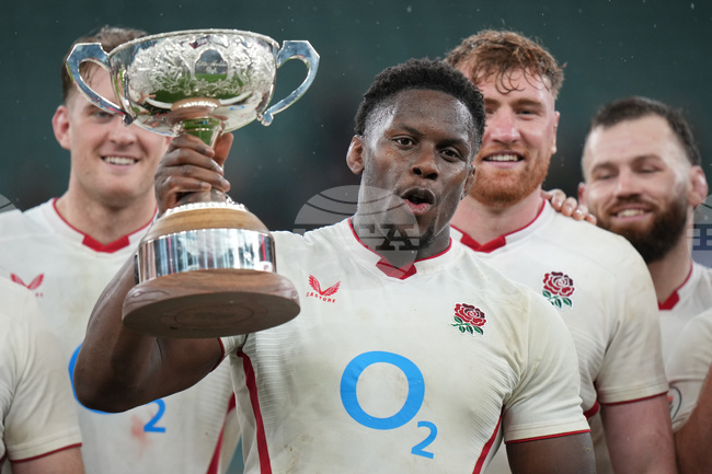 England Itoje Rugby