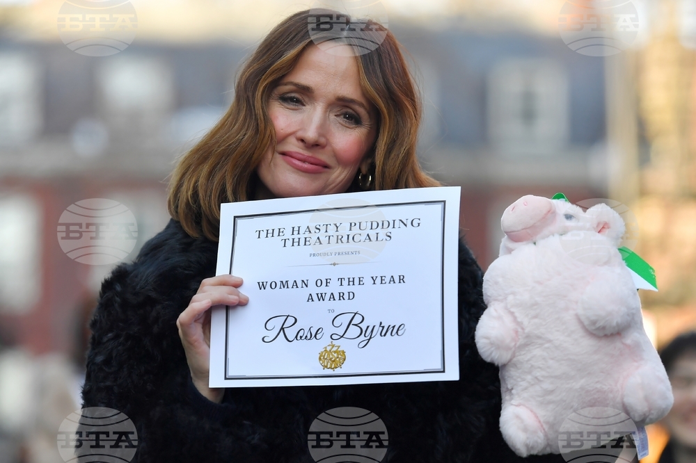 People Hasty Pudding Byrne