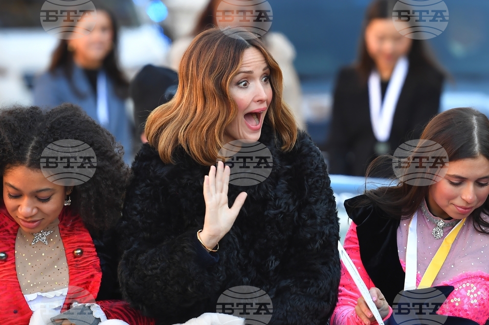 People Hasty Pudding Byrne