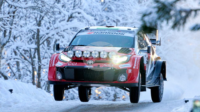 Елфин Еванс спечели Рали Швеция, а Тойота окупира местата на подиума във второ поредно състезание в WRC
