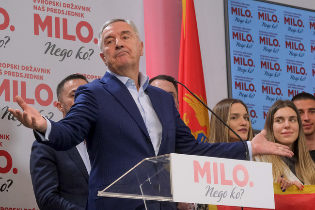 Джуканович и Милатович отиват на втори тур на президентските избори в Черна гора с около шест процента разлика