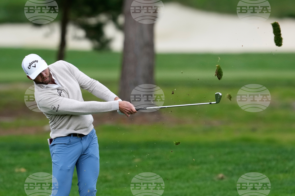 Pebble Beach Golf