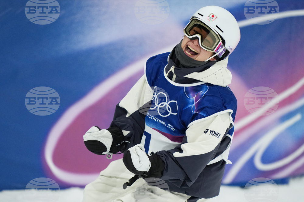 APTOPIX Milan Cortina Olympics Snowboard