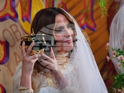 People Hasty Pudding Byrne