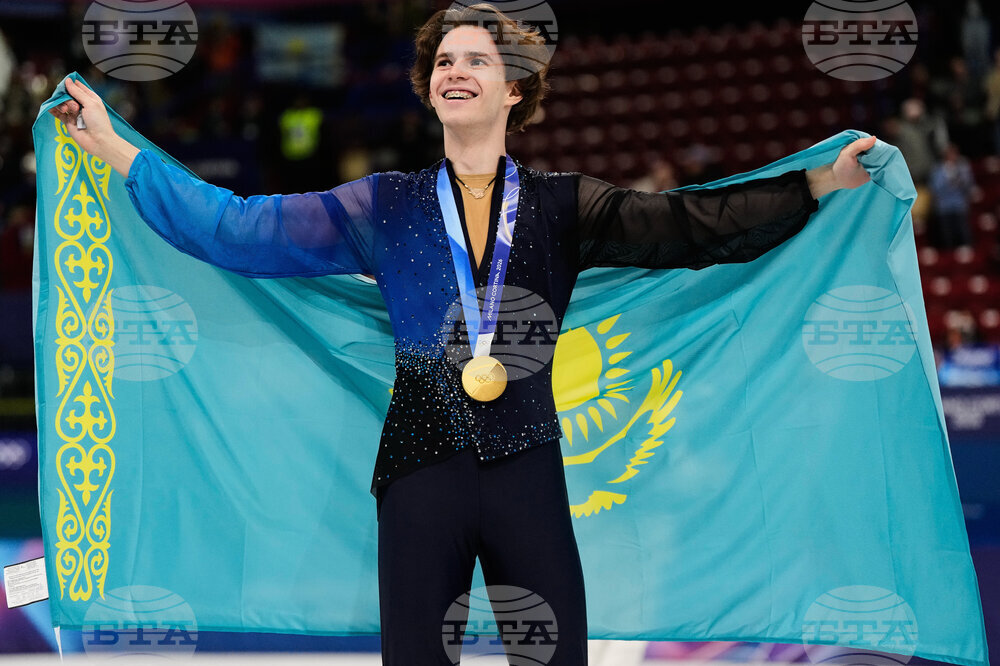 APTOPIX Milan Cortina Olympics Figure Skating