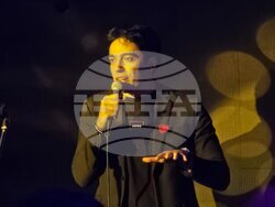 Добрич - „Между редовете“ - социално-театрално представление