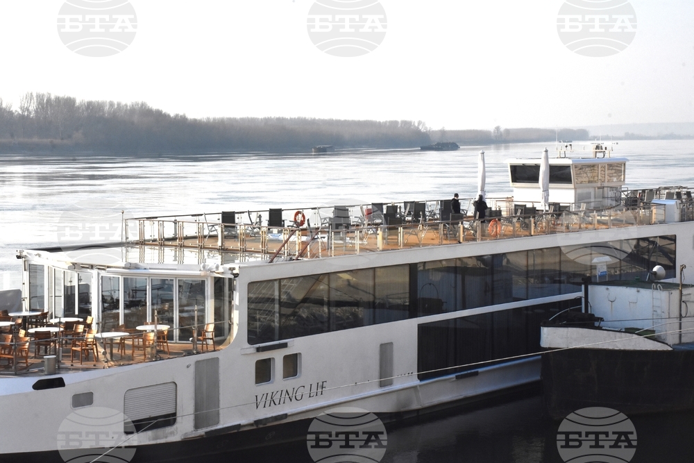 Белоградчик - круизни кораби - първи туристи