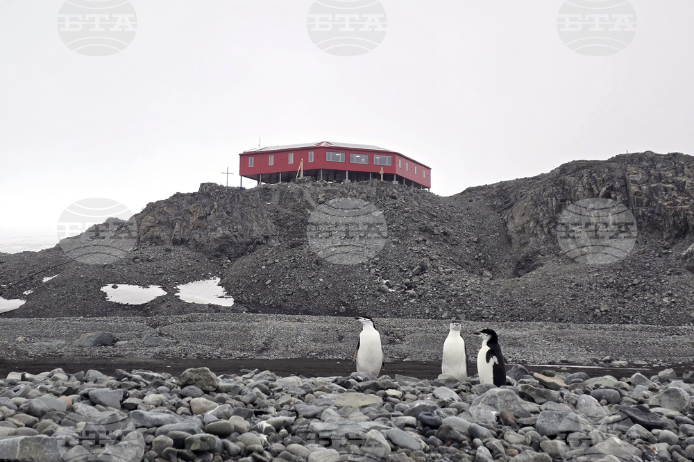 Antarctica - 34th Bulgarian Antarctic expedition - St Kliment Ohridski Bulgarian Antarctic Base