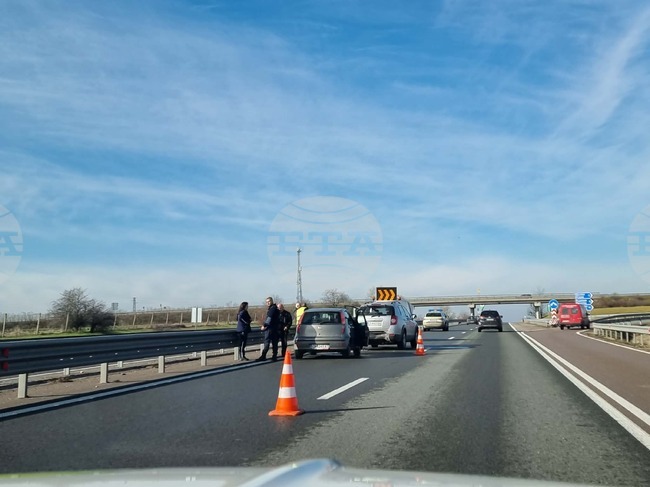 Един човек е загинал, а 33-ма са ранени при катастрофи в стараната през денонощието