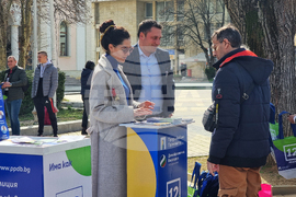 Ловеч - КП „Продължаваме промяната – Демократична България“  -  предизборна кампания