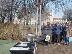 Плевен - Гората.бг - раздаване на дръвчета