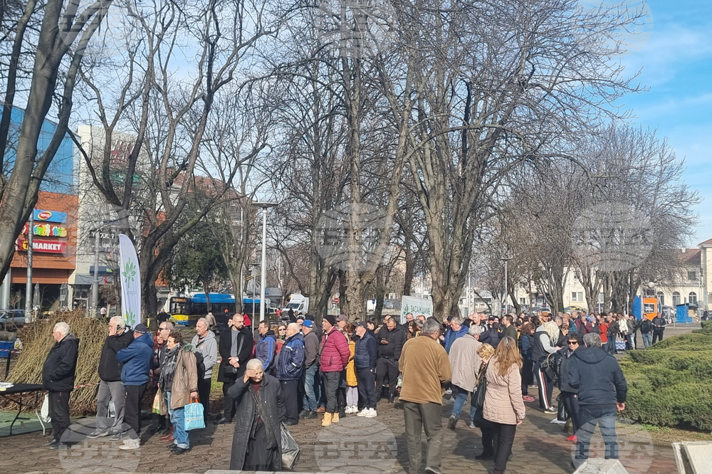 Плевен - Гората.бг - раздаване на дръвчета