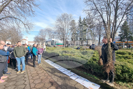 Плевен - Гората.бг - раздаване на дръвчета