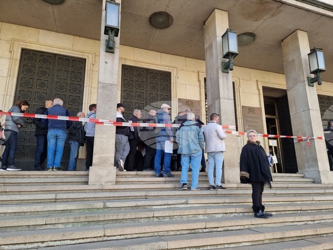 БНБ - монета - опашка