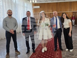 Исперих - 14 февруари - младоженци