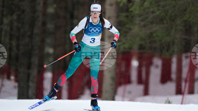 България завърши на 17-о място при жените в щафетата от Световната купа по биатлон, тимът на Швеция се поздрави с победата