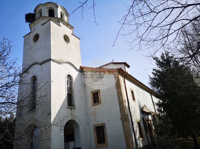Село Първенец - дарителска кампания - храм