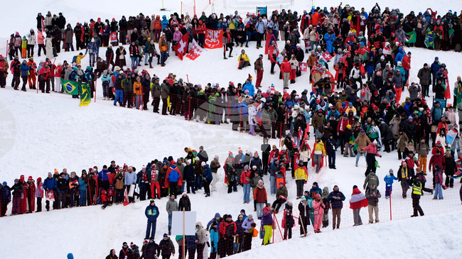 Скиорите алпийци се изправят пред предизвикателството на „равния“ слалом в Бормио
