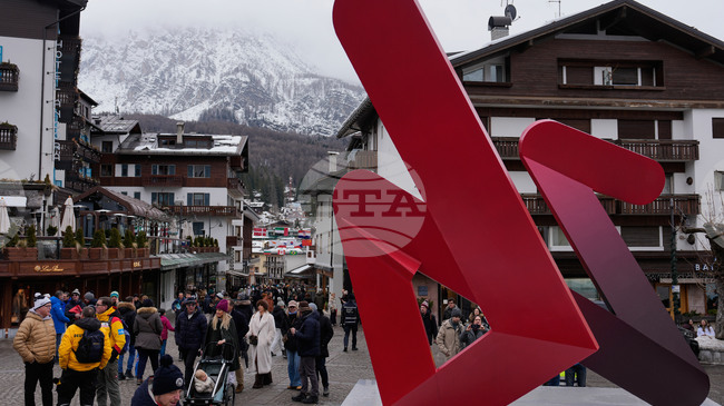 Организаторите на Олимпийските игри съобщиха, че са продали 1,3 милиона билети за състезанията