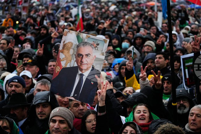 Техеран извика германския посланик заради „антиирански дейности“