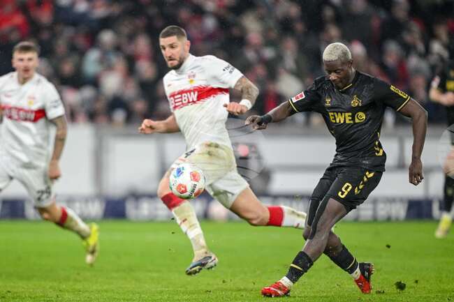 Щутгарт достигна до успеха срещу Кьолн след късни попадения на Демирович и Ундав