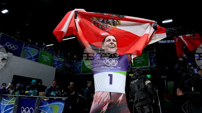 Австрийката Жанин Флок взе златния олимпийски медал на скелетон (жени) на Игрите в Милано