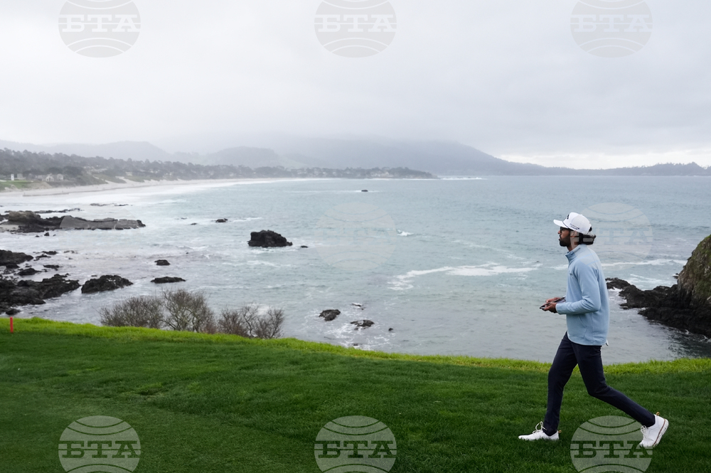 Pebble Beach Golf