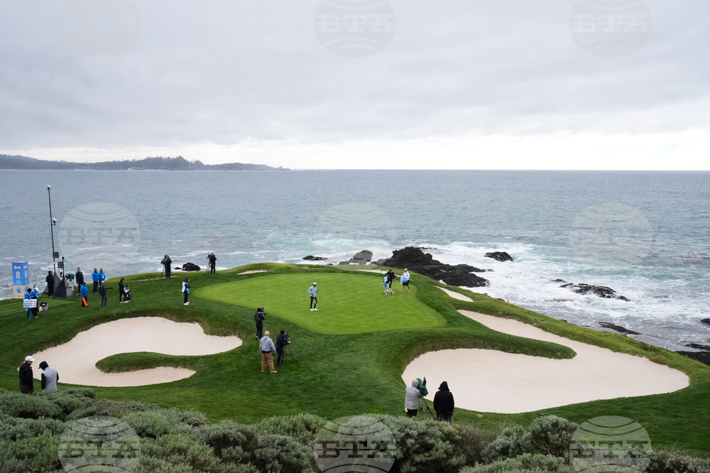 Pebble Beach Golf