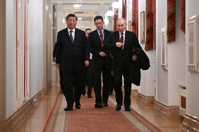 В Кремъл започна срещата между Владимир Путин и Си Цзинпин - ТАСС