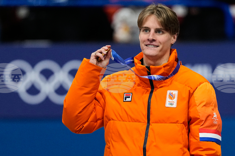 Йенс ван Т Ваут стана шампион на 1500 метра в шорттрека