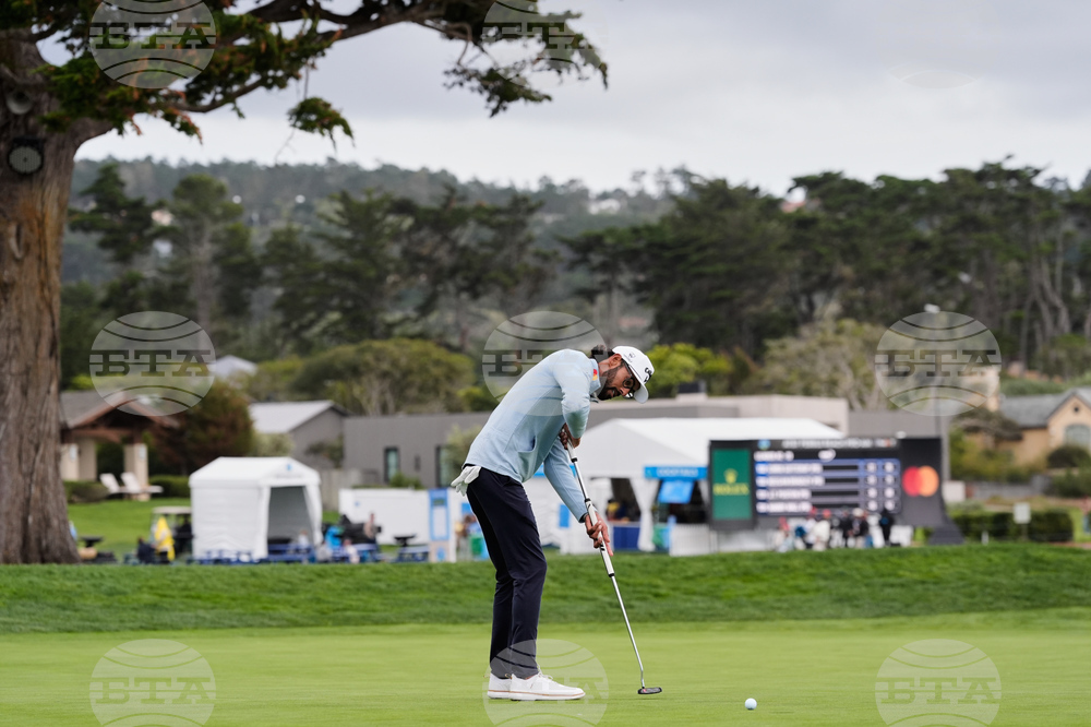 Pebble Beach Golf
