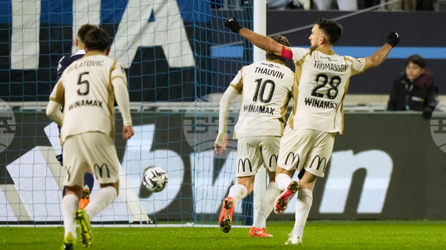 Ланс оглави класирането във френската Лига 1