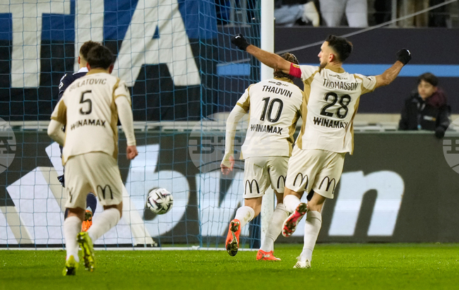 Ланс оглави класирането във френската Лига 1