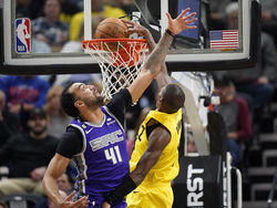 Kings Jazz Basketball
